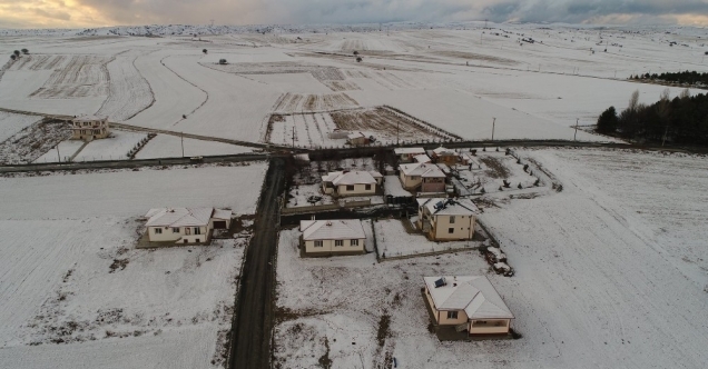 Çankırı’da kar yağışı vatandaşı sevindirdi