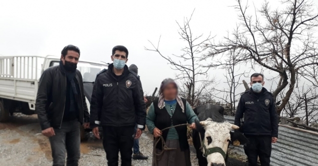 Hayvanı çalınan teyzenin yüzünü polis güldürdü