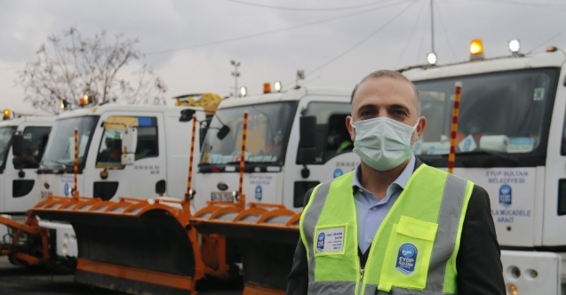 Kar yağışı İstanbul’a giriş yaptı, ekipler alarm durumuna geçti