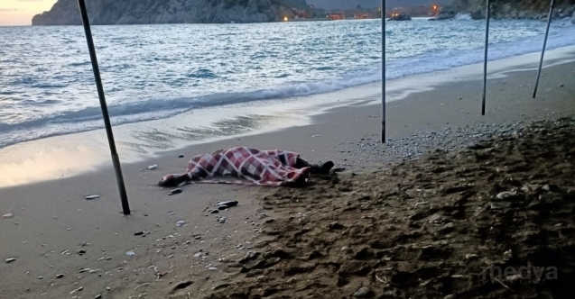 Muğla&#039;nın Datça İlçesi Sahilinde Erkek Cesedi Bulundu