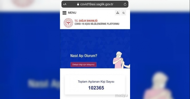 Sağlık Bakanı Koca: "Şu an itibarıyla 1. doz aşısını olan sağlık çalışanı sayısı 100 bini geçti. Türkiye aşı programı uygulamakta güçlü bir alt yapıya sahiptir. Bu güce inanan, destek veren herkese teşekkür ederim."