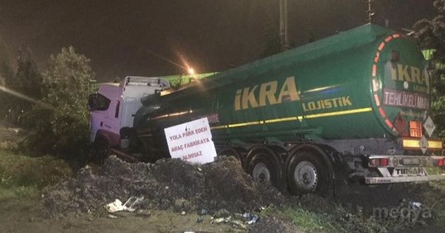 Seyir halinde kalp krizi geçiren tanker şoförü öldü