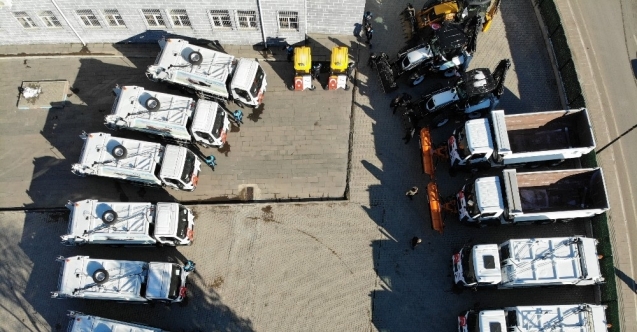 Sur Belediyesi araç filosunu güçlendirdi, ilçe pırıl pırıl oldu
