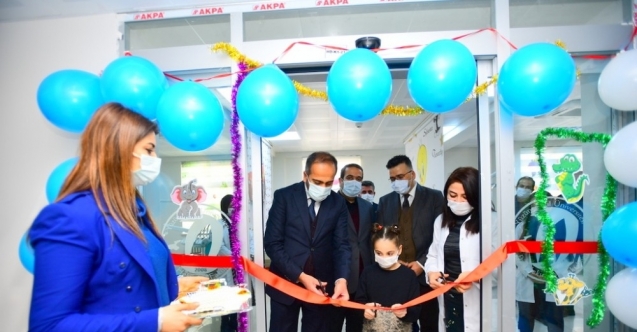 Van YYÜ’de Çocuk Diş Hekimliği kliniği açıldı
