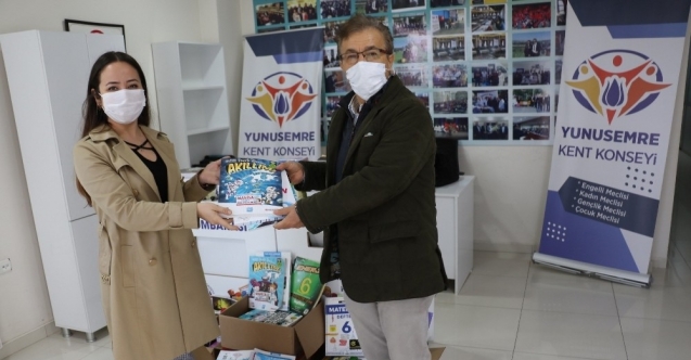 Yunusemre’de kitap ve oyuncak kampanyasına devan ediliyor