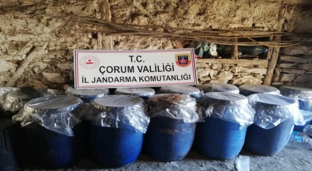 Jandarmadan kaçak içki operasyonu