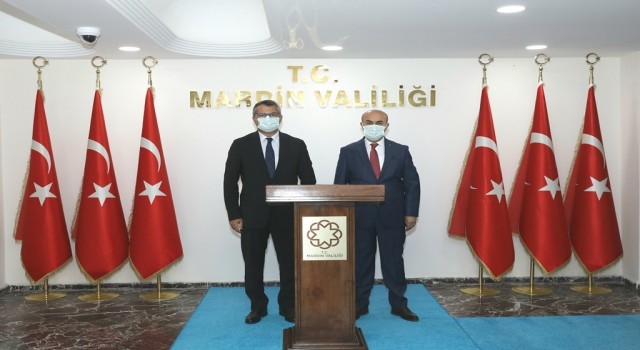 Azerbaycan Ankara Büyükelçisi Hazar İbrahim, Vali Demirtaş ile bir araya geldi
