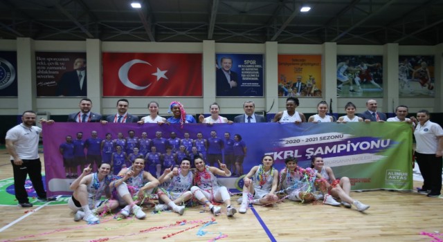 Bursa Büyükşehir Belediyespor, Kadınlar Basketbol Süper Ligine yükseldi
