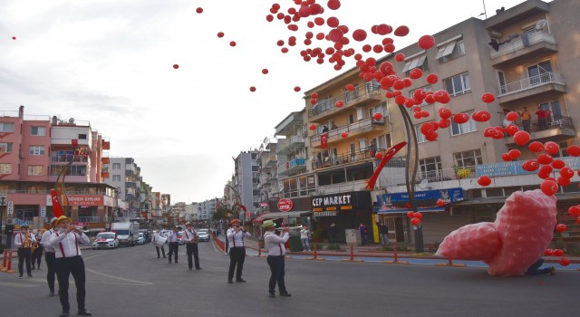 izmir aliaga da 23 nisan coskusu yasanacak