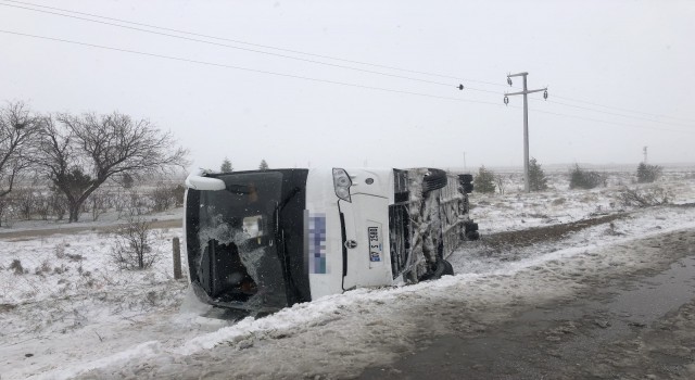 Konya ‘da 2 tur otobüsü kaza yaptı: 1 ölü, 40dan fazla yaralı