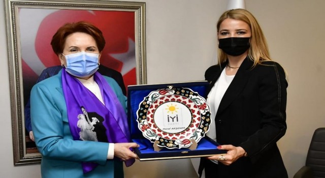 Meral Akşener TÜGİAD’ı ağırladı