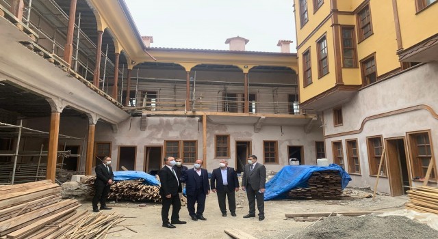 Tarihi Velipaşa Hanındaki restorasyon çalışmalarında sona gelindi