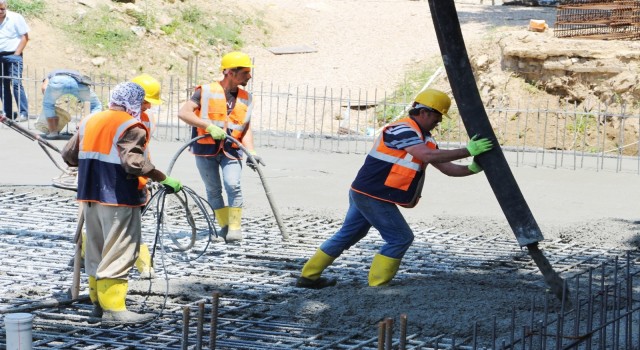 Türkiyenin en pahalı çimentosu Denizlide; 8 ayda yüzde 115 zam