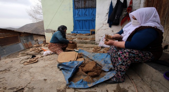 Yüzyıllardır anadan kıza öğretilerek yaşatılan gelenek: Dölek Güveci