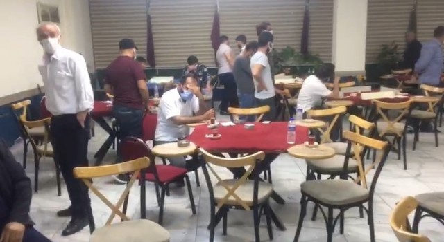 Bursada oyun oynanan kafedeki 25 kişiye 86 bin lira ceza