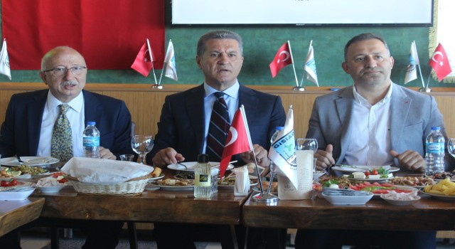 Türkiye Değişim Partisi Genel Başkanı Sarıgül Giresunda