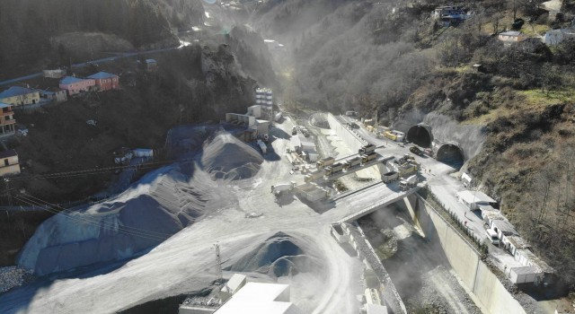Yeni Zigana Tünelinde kazı çalışmalarının yüzde 90a yakını tamamlandı