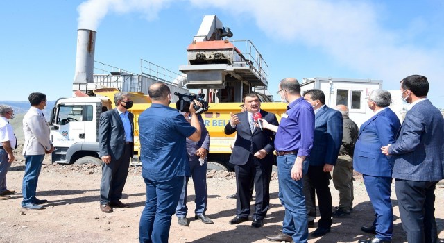 Başkan Gürkan, mobil plent tesisinde inceleme yaptı