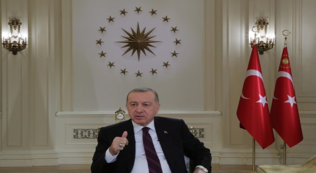 Cumhurbaşkanı Erdoğanın TRT Yayınında dikkat çeken detay