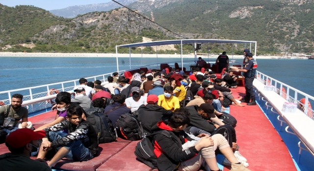 Fethiyede 97 kaçak göçmen yakalandı