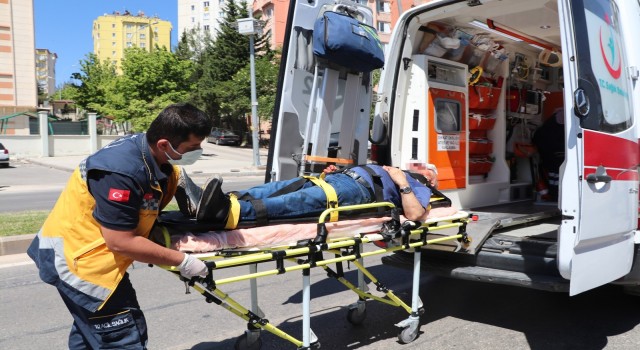 Gaziantepte iki halk otobüsü çarpıştı: 7 yaralı