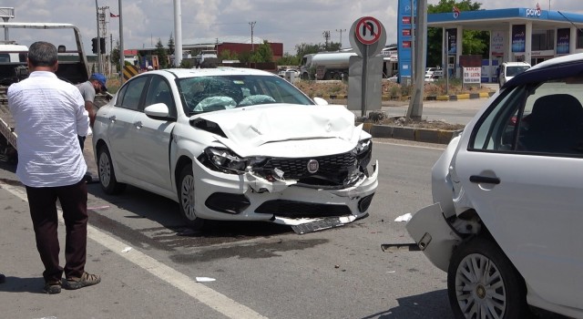 Kırıkkale'de feci kaza: 2'si çocuk 6 yaralı