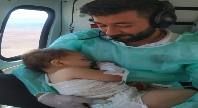 Ambulans helikopterde görevli ATT, Türkiyenin ikinci defa içini ısıttı