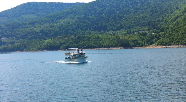 Artvinde baraj gölleri turizme kazandırılıyor