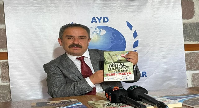 AYD Başkanı Burhandan İletişim Başkanı Altunun açıklamasına destek