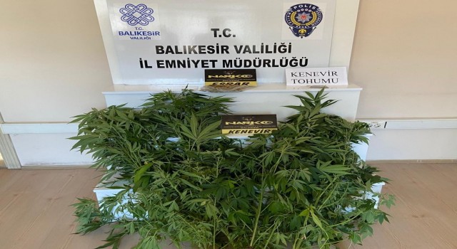 Balıkesirde polis bayramda suçlulara göz açtırmadı; 120 gözaltı 19 tutuklama
