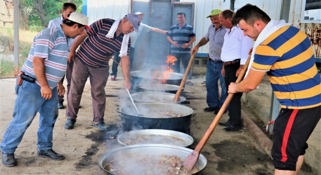 Edirnede iki asırlık kurban geleneği