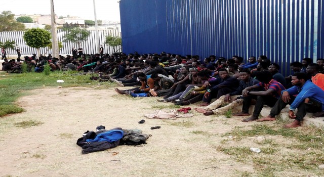 Fas üzerinden İspanya'nın Melilla kentine 238 Afrikalı göçmen geçiş yaptı
