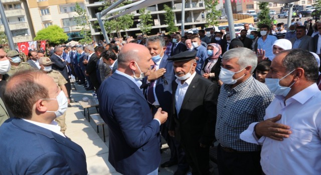 İçişleri Bakanı Soylu, Şırnakta halkla bayramlaştı