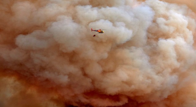 İspanyada korkutan orman yangını