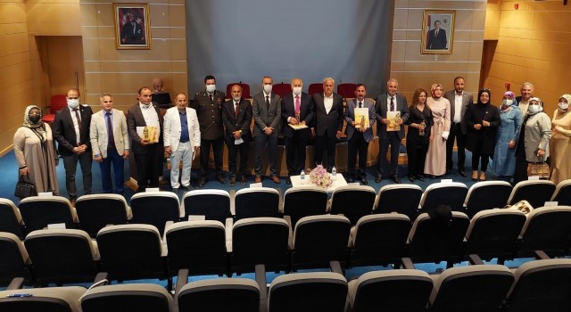 Rektör Türkmen, Sanatçı Koçan tarafından düzenlenen etkinliklere katıldı