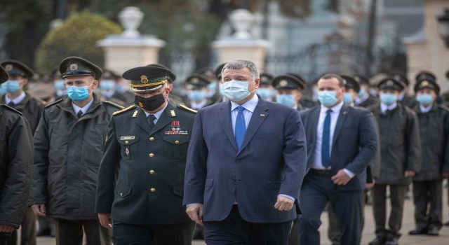 Ukrayna İçişleri Bakanı Arsen Avakov istifa etti