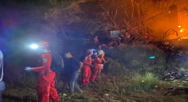 AKUT, Aydın Bozdoğandaki orman yangını söndürme çalışmalarına katıldı