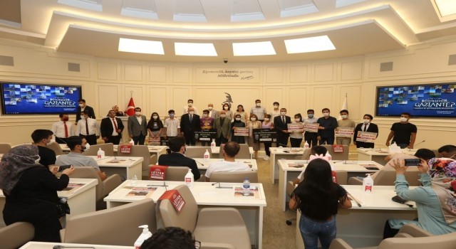 Gaziantepte mektup ve rap yarışmalarında derece alanlar ödüllerine kavuştu