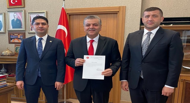 MHP İl Başkanı Adnan İncetoprak oldu