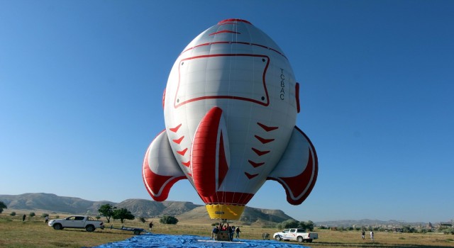 Türkiyenin ilk özel şekilli balonları üretildi