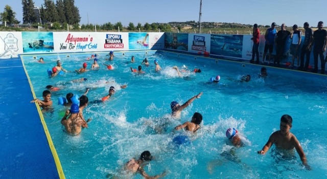 Yüzme bilmeyen kalmıyor