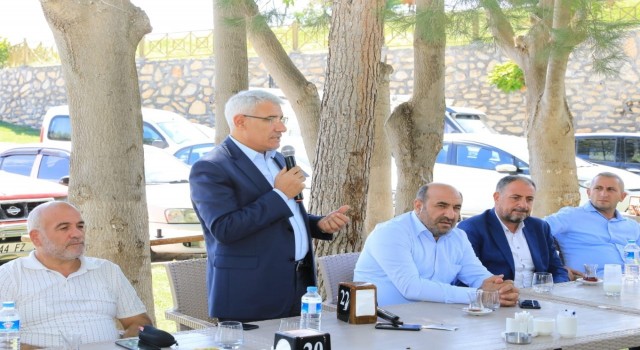 AK Parti mahalle başkanları, Battalgazideki yatırımları inceledi