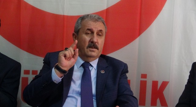 BBP Genel Başkanı Destici: CHP ve İYİ Parti darbe anayasasının değiştirilmesine yanaşmıyor