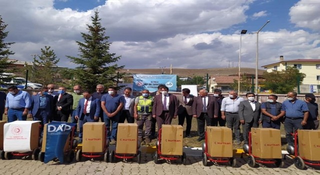 “Otlukbelinde Modern Hayvancılığın Geliştirilmesi” projesi kapsamında 120 süt sağım makinası çiftçilere dağıtıldı