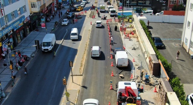 (Özel) Üsküdarda 2 yıldır bitmeyen İSKİ çalışması esnafın çilesi oldu