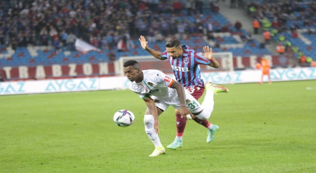 Süper Lig: Trabzonspor: 1 - Aytemiz Alanyaspor: 1 (Maç sonucu)