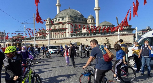 Taksim Meydanından Ayasofyaya bisiklet turu