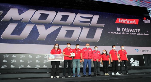 ZBEÜ, B-Dispate Uzay ve Havacılık Takımı TEKNOFEST 2021 Türksat Model Uydu Yarışması Türkiye Birincisi