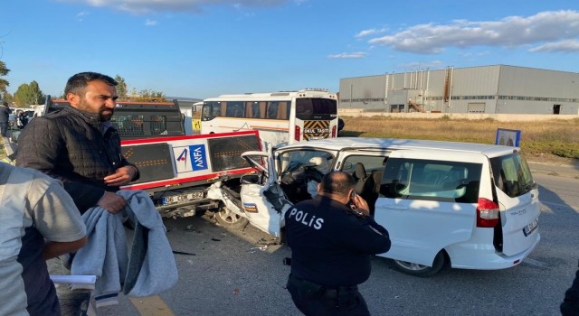 Ankarada zincirleme kaza: 10 yaralı