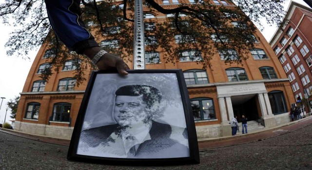Beyaz Saray: “Kennedy suikastına ilişkin gizli belgeler 15 Aralıkta yayımlanacak”